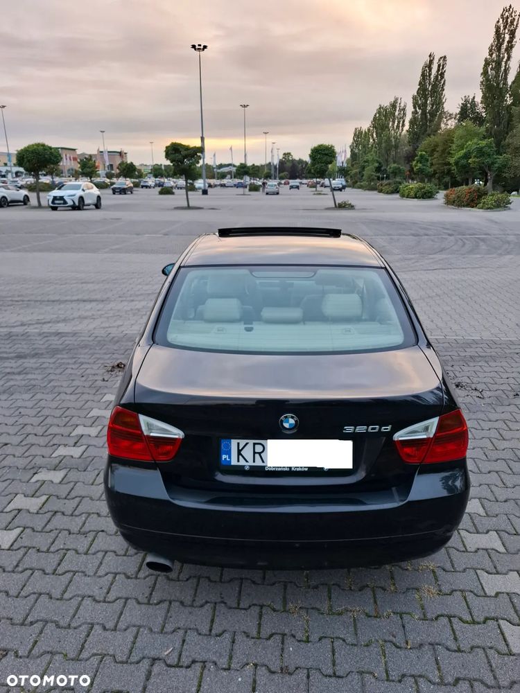 BMW Seria 3 320d - 13