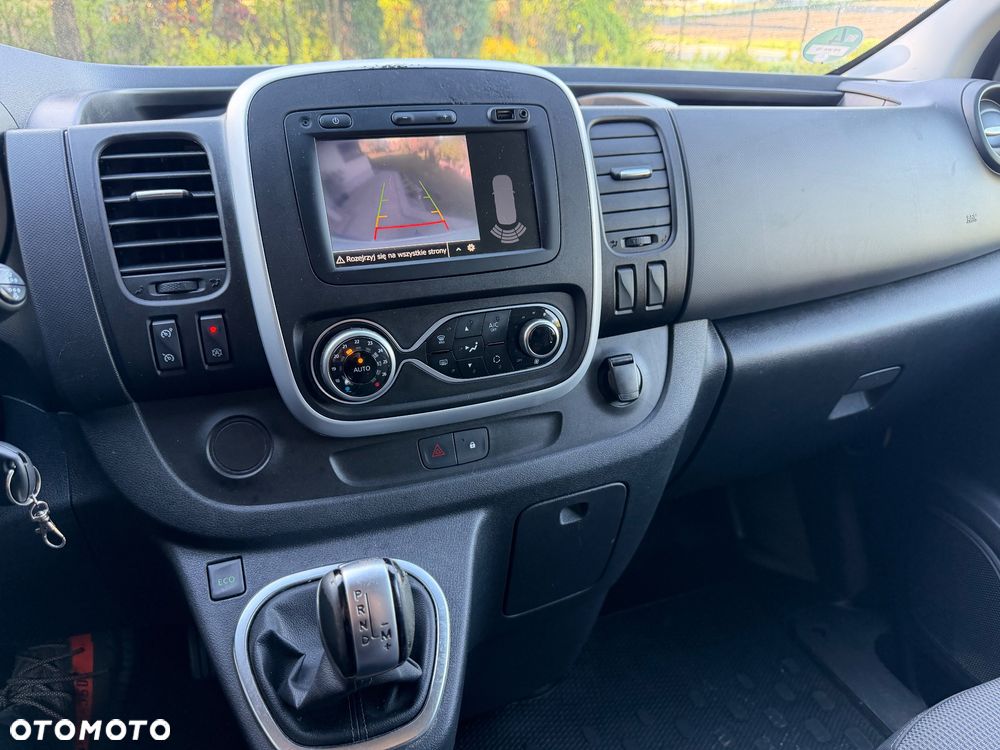 Renault Trafic - 15