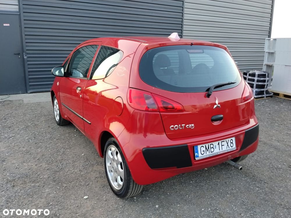 Mitsubishi Colt - 2