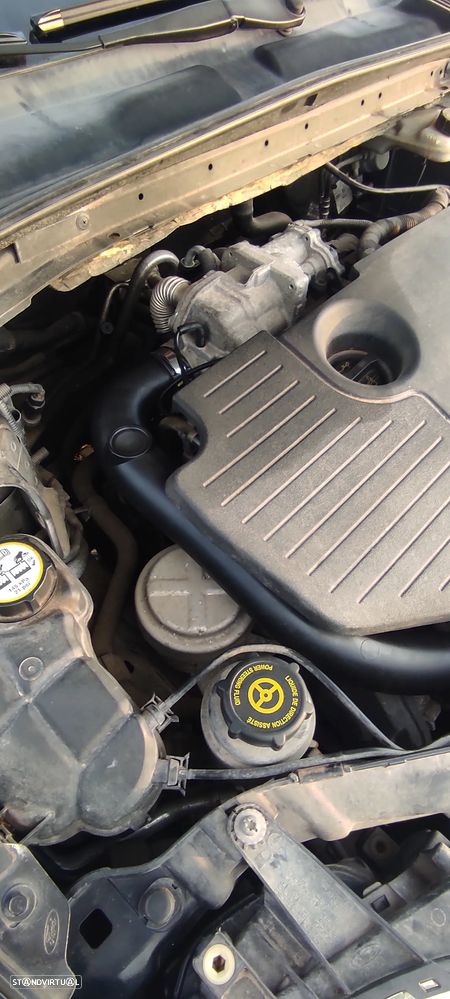 Ford Mondeo SW 1.8 TDCi Titanium - 11
