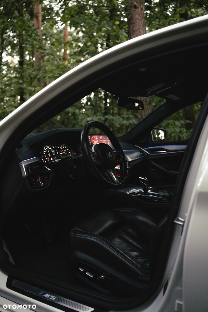 BMW M5 Competition - 16