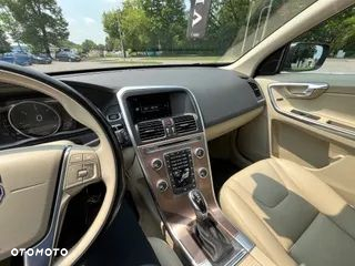 Volvo XC 60 D4 AWD Summum - 26