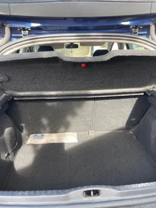 Peugeot 308 1.6 HDi Executive - 6