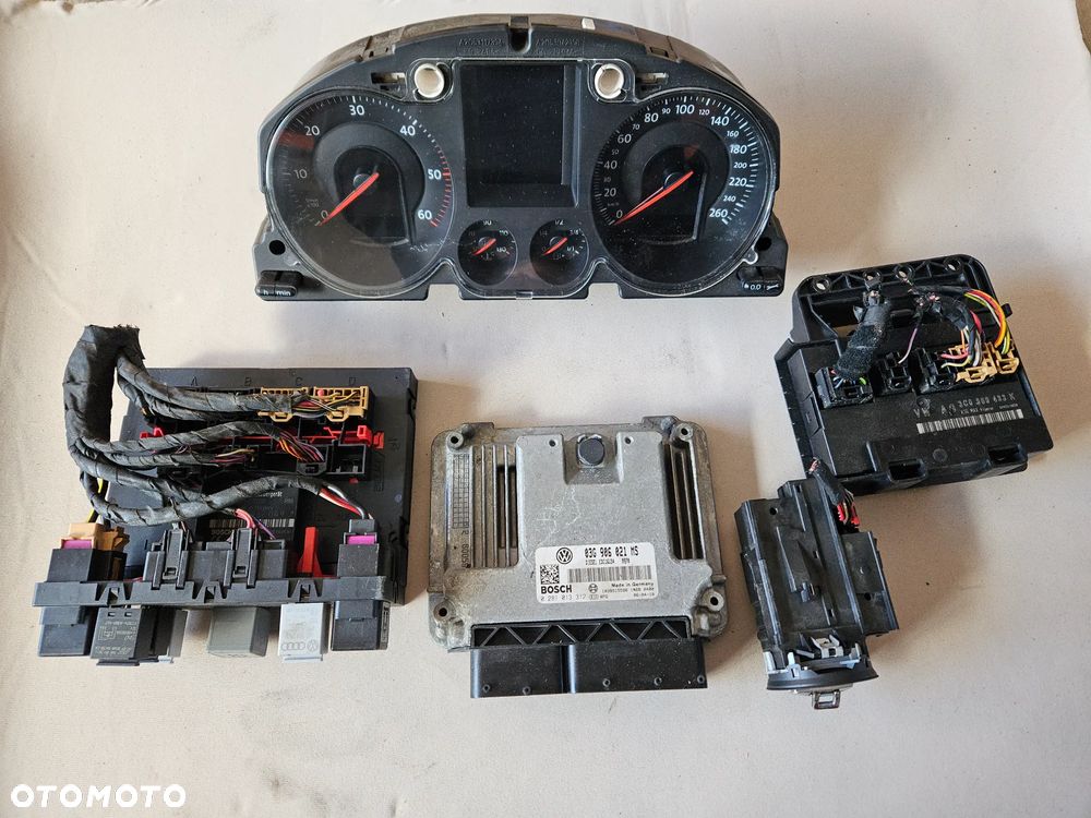 Zestaw startowy sterownik licznik stacyjka VW PASSAT B6 2,0 TDI 103kW 140KM BMP 03G906021MS - 1