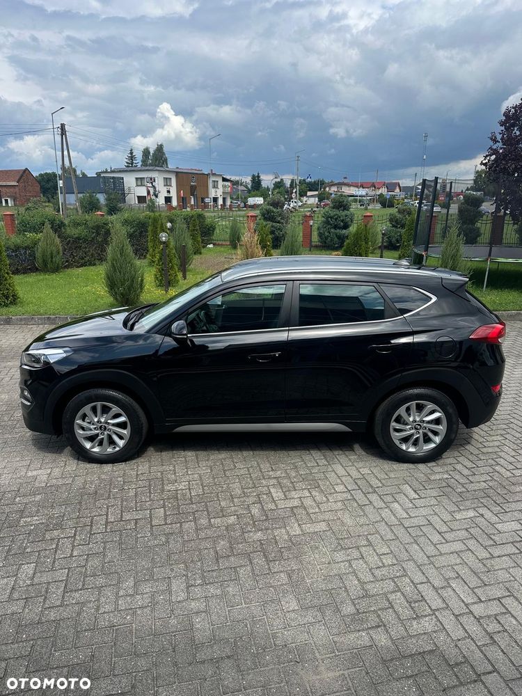 Hyundai Tucson - 2