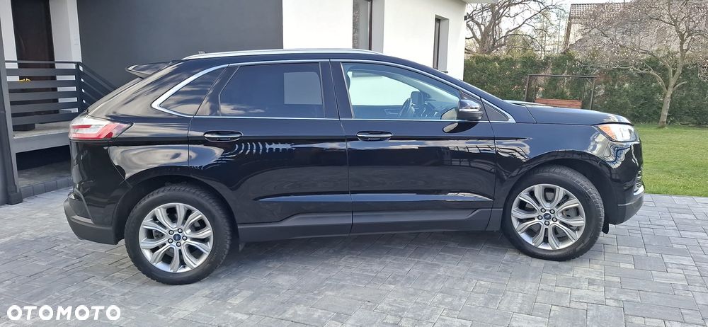 Ford Edge - 3
