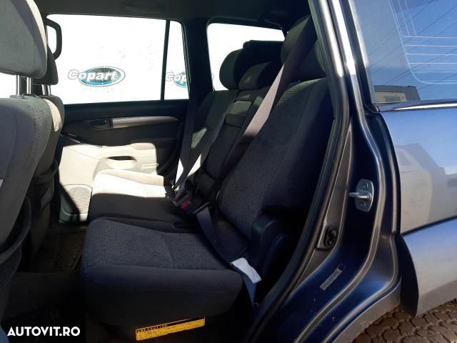 Dezmembrez Toyota Land Cruiser J100 [facelift] [2003 - 2005] SUV - 6