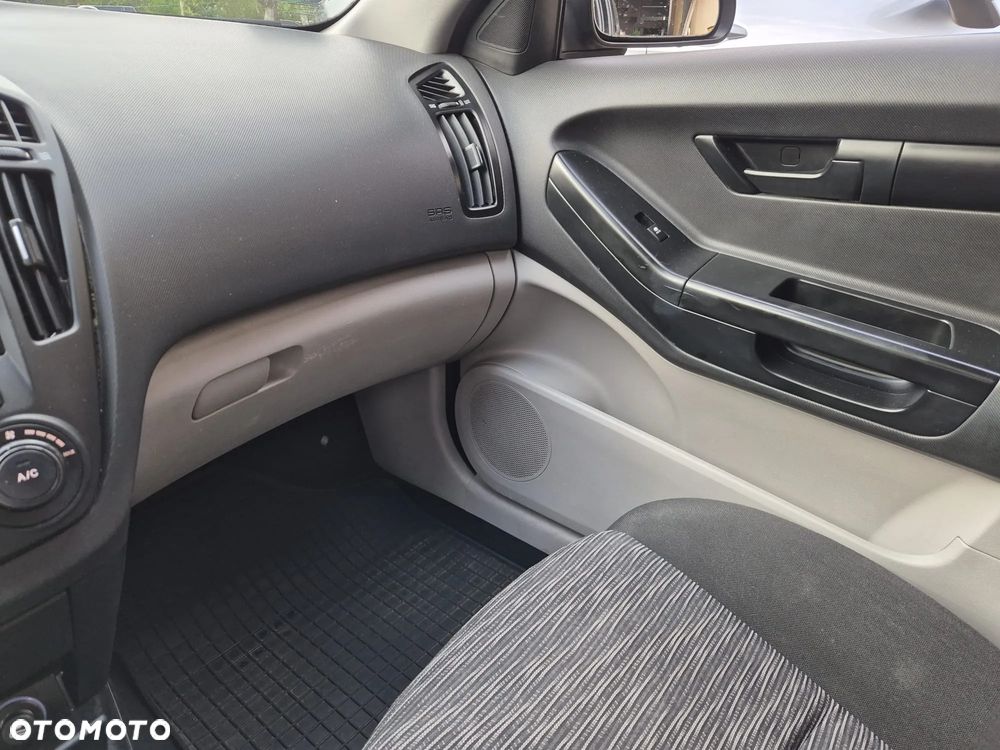 Kia Ceed 1.6 Crdi Comfort - 9