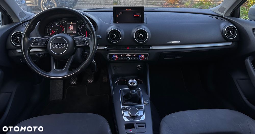 Audi A3 Sportback 1.6 TDI sport - 25
