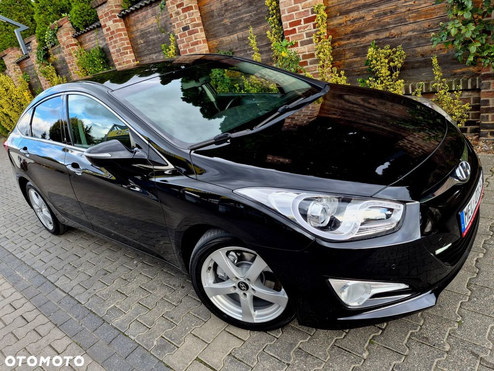 Hyundai i40 1.7 CRDi Comfort + - 37