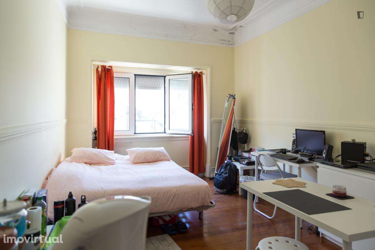 Quarto - localizado em Entrecampos Lisbon - Grande imagem: 4/14