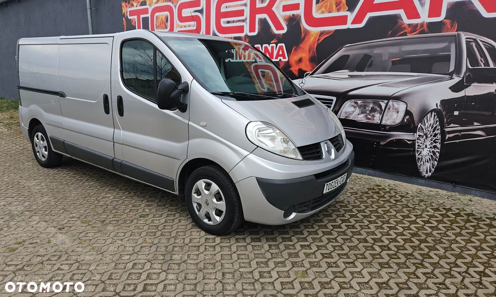 Renault Trafic - 1