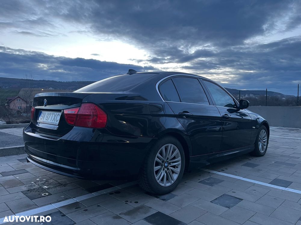 BMW Seria 3 318d - 9