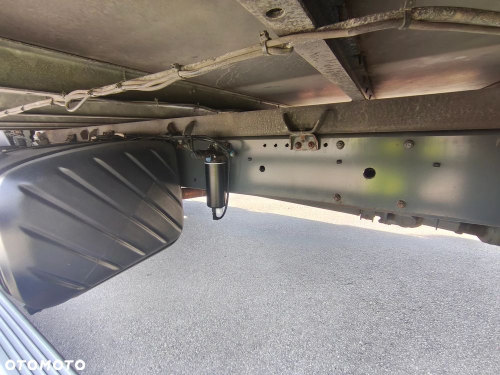 DAF DAF LF 250 / FA 290 / Izoterma / Winda / Holandia / Przebieg 241000 km /18 palet - 8