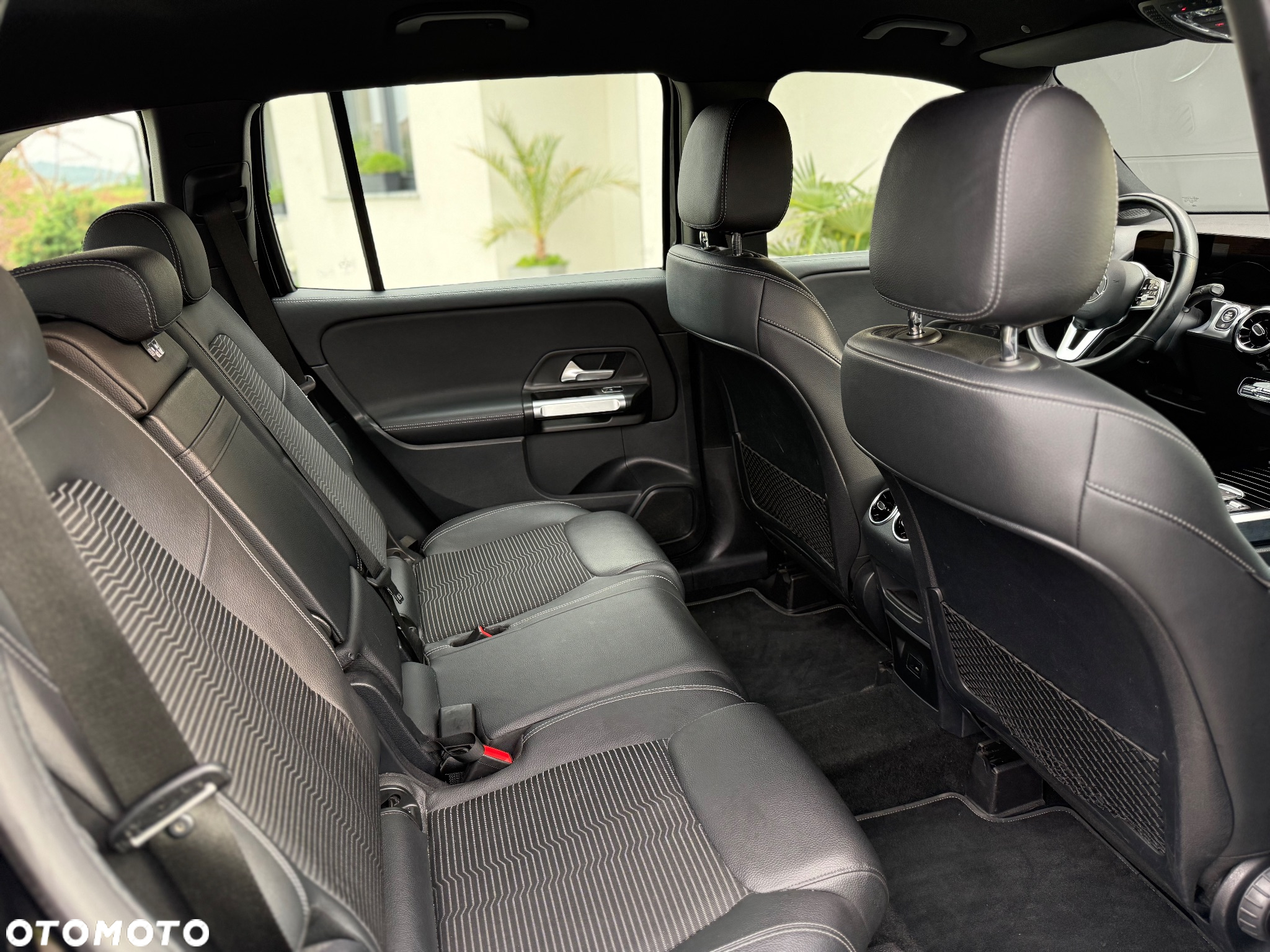 Mercedes-Benz GLB 200 d 8G-DCT Progressive - 27