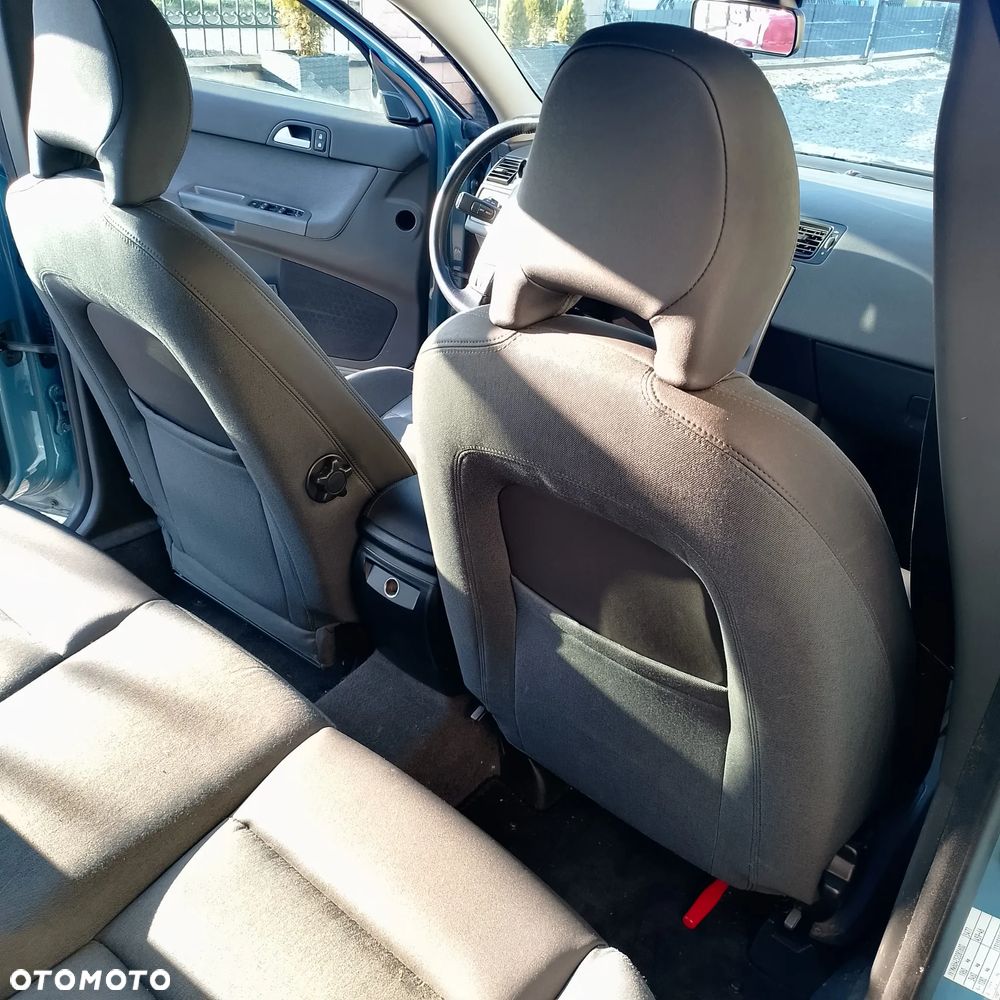 Volvo V50 2.4 Kinetic - 8