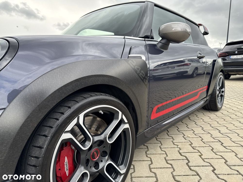 MINI John Cooper Works - 27