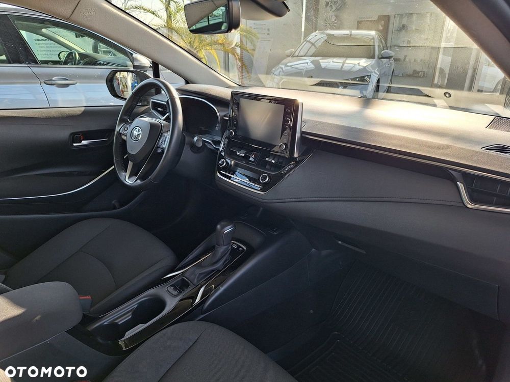 Toyota Corolla 1.8 Hybrid Comfort - 18