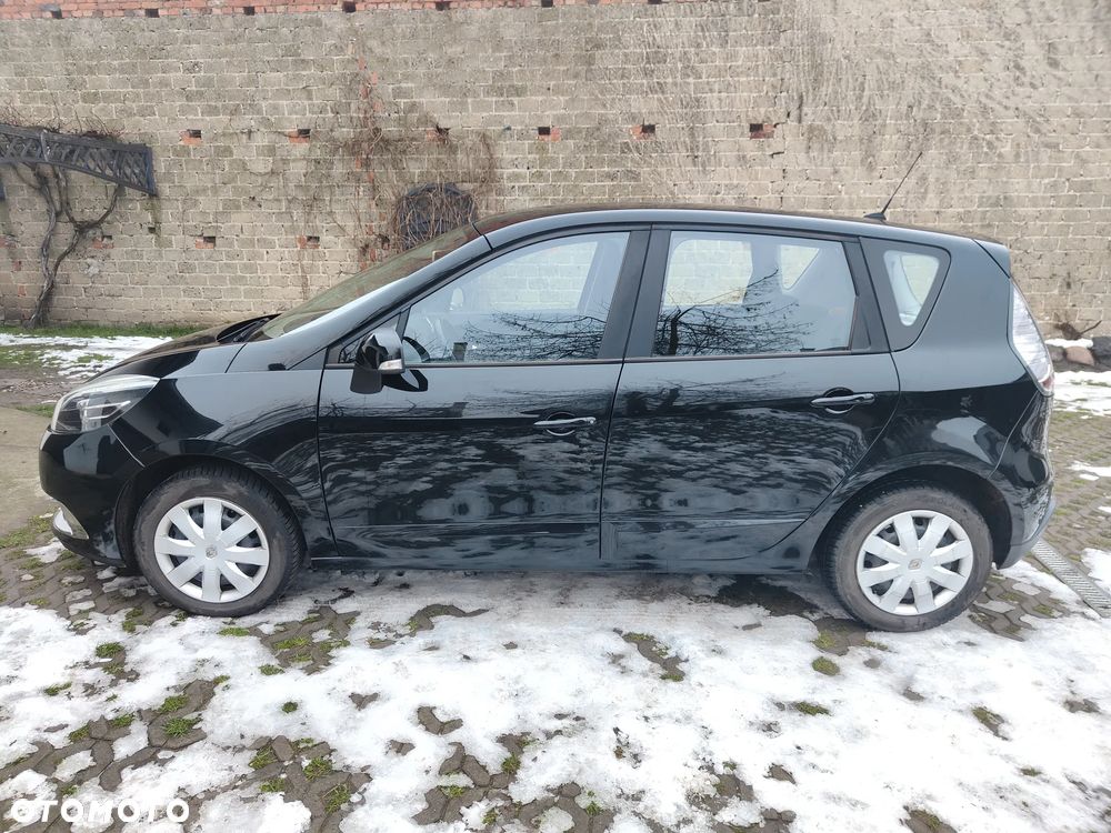 Renault Scenic dCi 110 Paris - 3