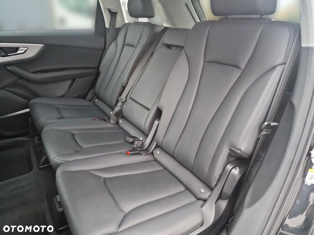 Audi Q7 - 17