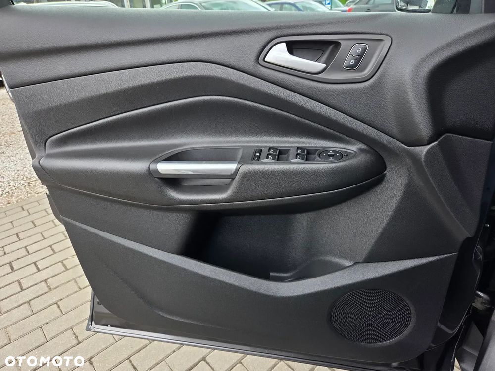 Ford Kuga 1.5 EcoBoost FWD Edition ASS MMT6 - 35