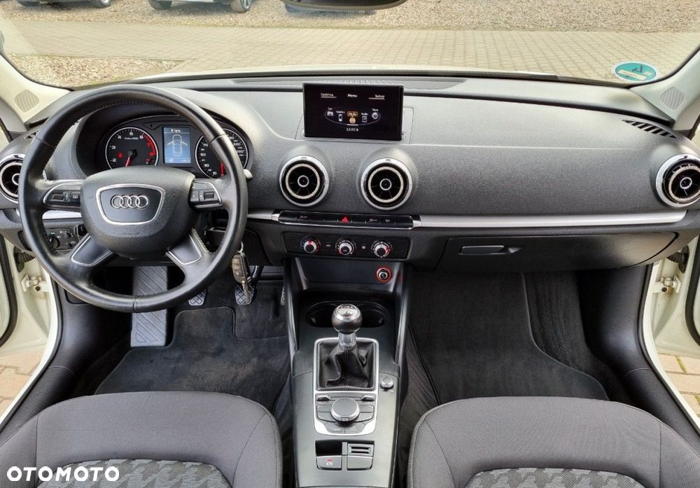 Audi A3 Sportback - 30