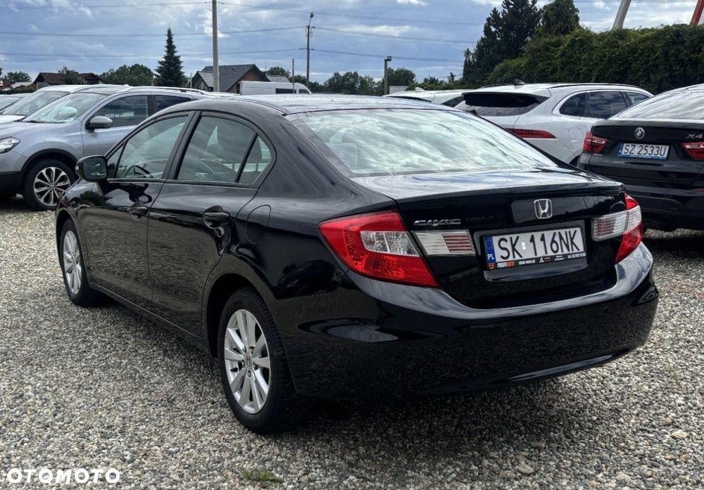 Honda Civic - 4