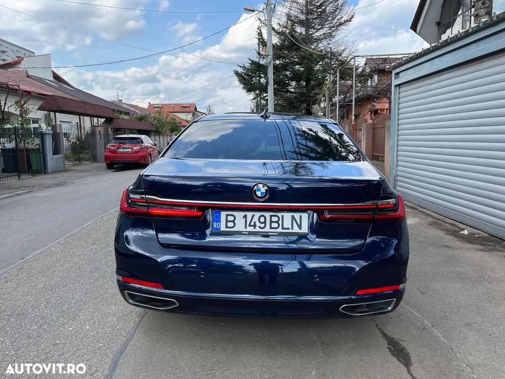 BMW Seria 7 730d xDrive - 25