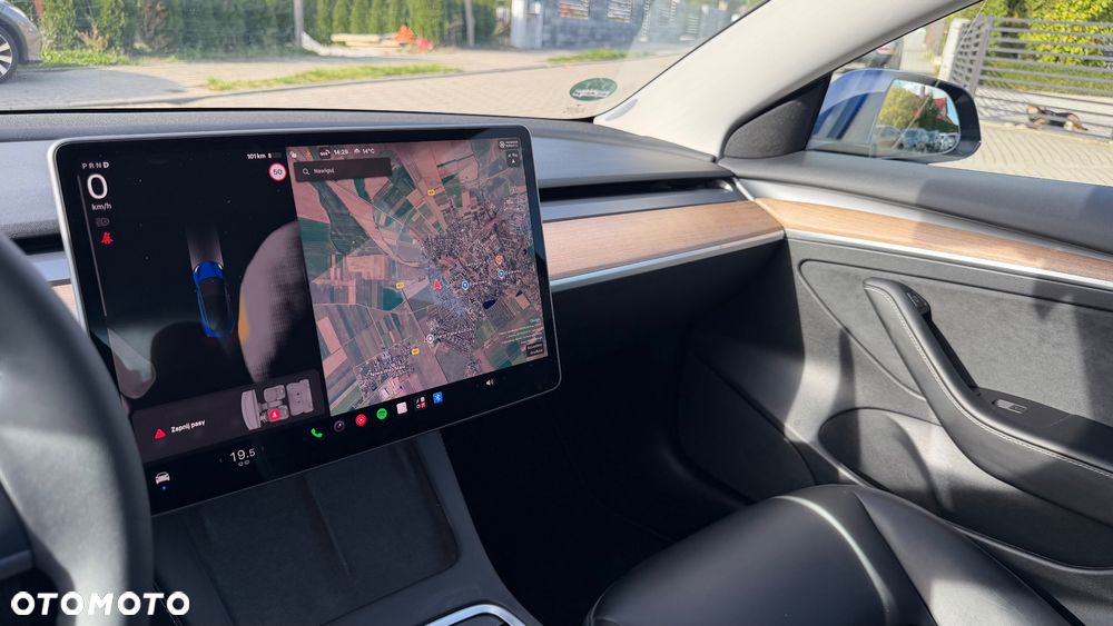 Tesla Model 3 Long Range RWD Premium - 30