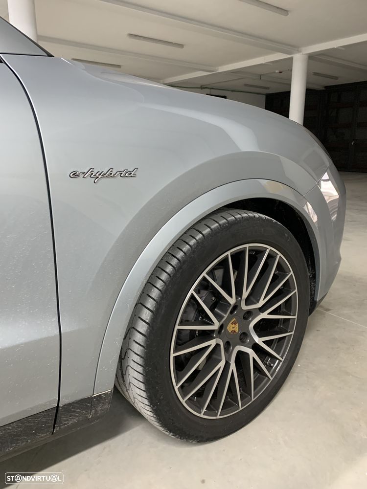 Porsche Cayenne Coupé - 4