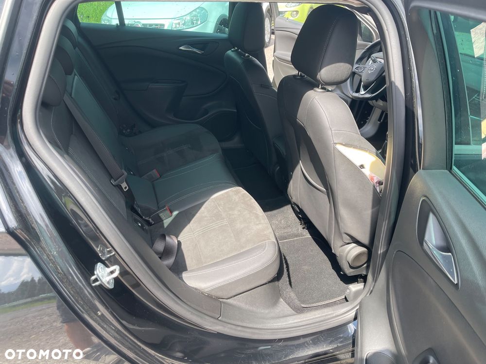 Opel Astra 1.2 Turbo Start/Stop Design&Tech - 22