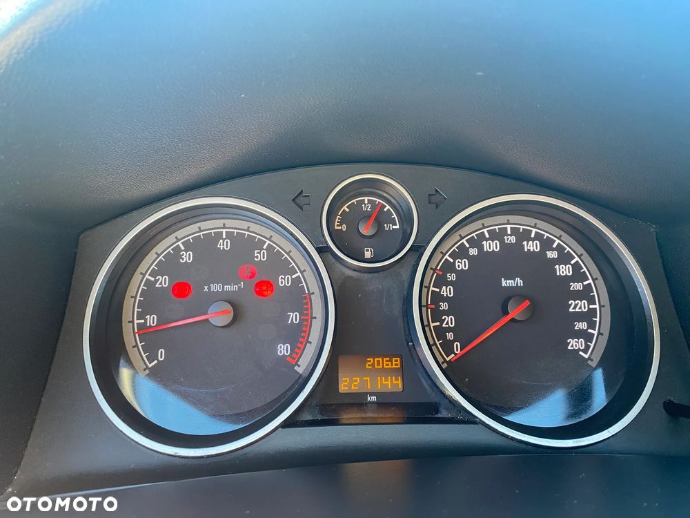 Opel Astra - 12