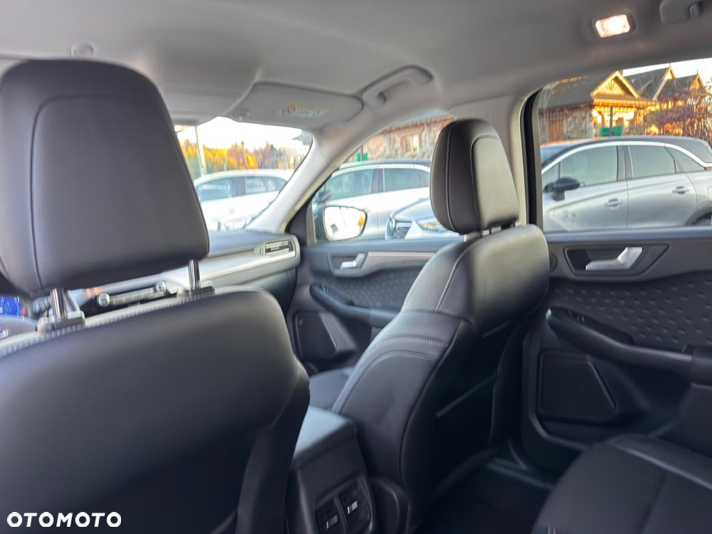 Ford Kuga 1.5 EcoBoost TITANIUM X - 26