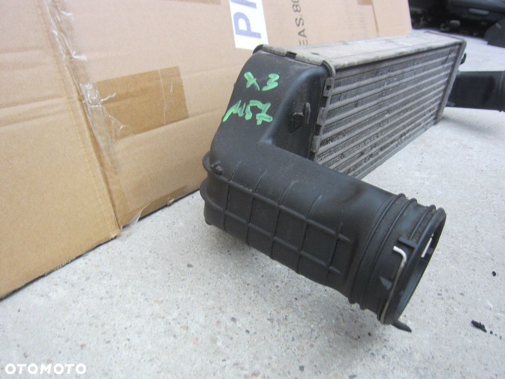 BMW X3 E83 M47 M57N2 2.0D 3.0D INTERCOOLER CHŁODNICA POWIETRZA 17513421803 - 3