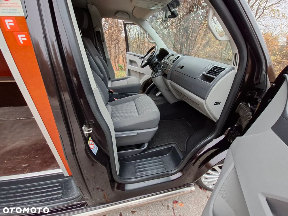 Volkswagen Transporter T5 - 16