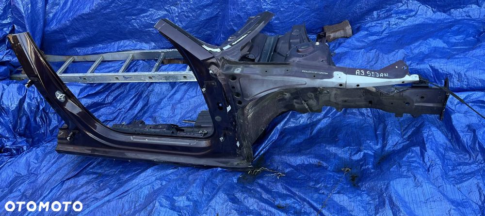 AUDI A3 8V SEDAN ĆWIARTKA PRZÓD PRÓG PODŁUŻNICA  FARTUCH SŁUPEK A SŁUPEK B PRAWA PRAWY BOK - 2