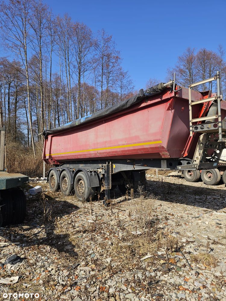Schmitz Cargobull SKI 24 - 2