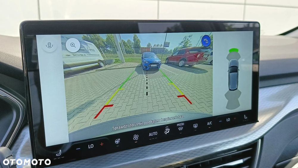 Ford Kuga 1.5 EcoBoost FWD Titanium - 36