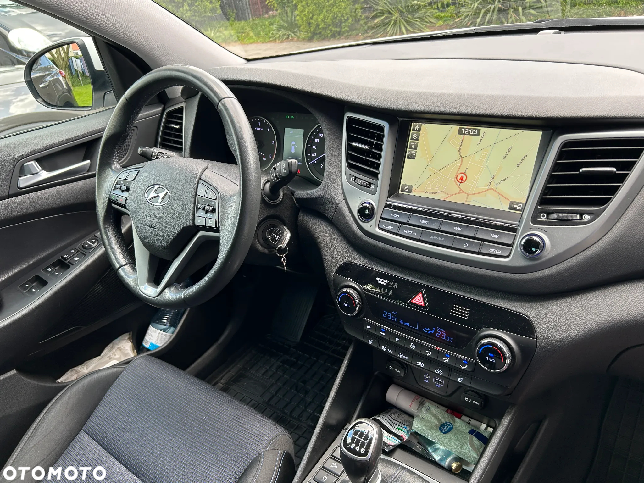 Hyundai Tucson blue 1.7 CRDi 2WD Style - 11