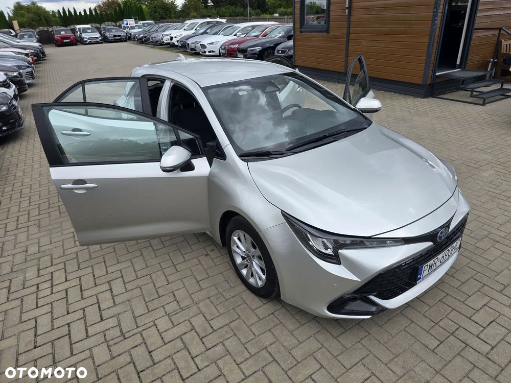 Toyota Corolla - 36