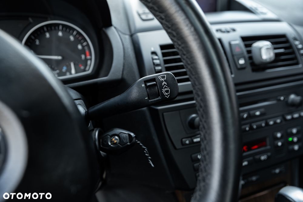 BMW X3 3.0i - 30