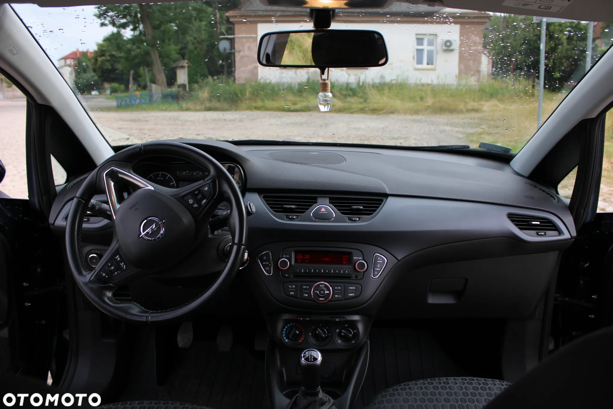 Opel Corsa 1.4 Enjoy - 9