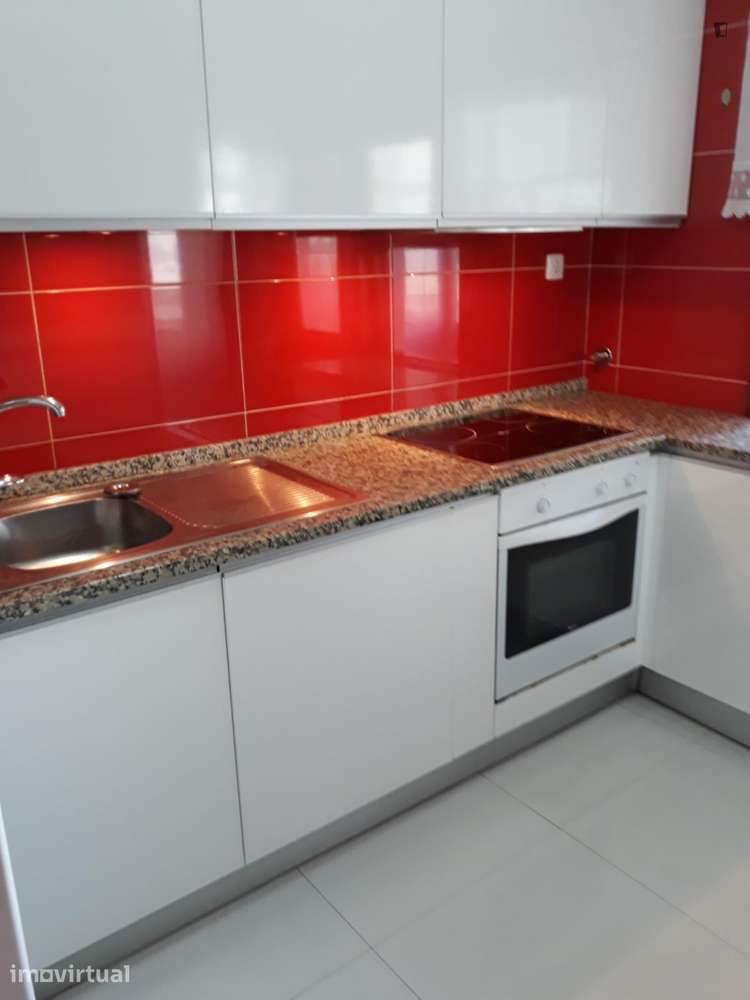 Apartamento com 4 quartos - localizado em Viana do castelo - Grande imagem: 2/13
