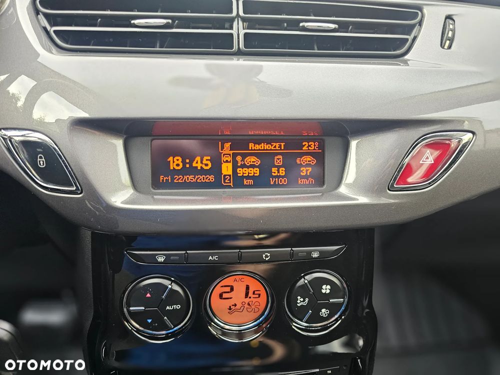 Citroën C3 1.4 VTi Exclusive MAP - 32
