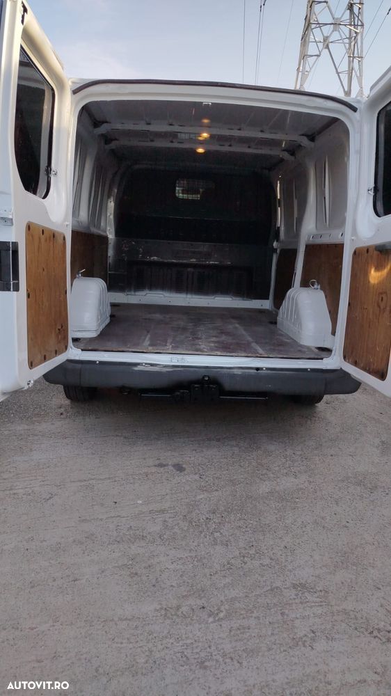 Ford Transit - 4