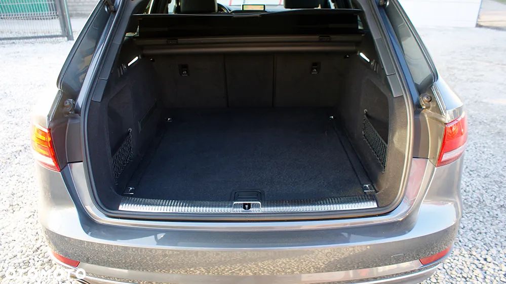 Audi A4 Avant 2.0 TDI S tronic - 23
