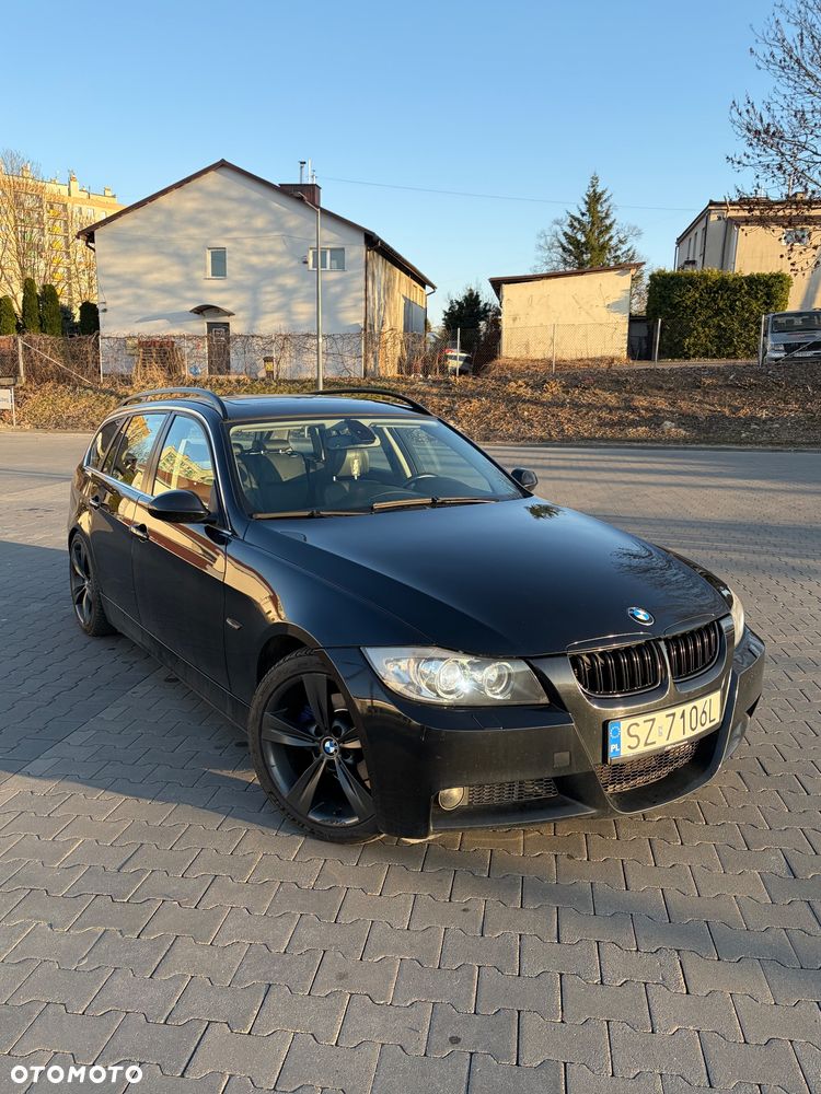 BMW Seria 3 325i - 2
