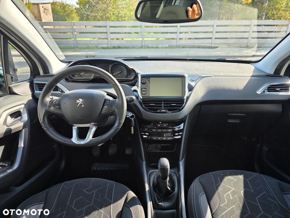 Peugeot 2008 PureTech 110 Style - 5