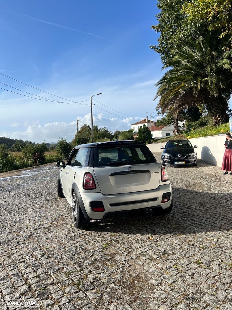 MINI Coupé John Cooper Works - 3