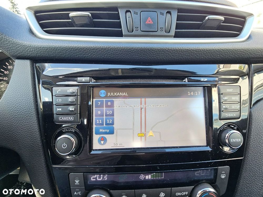 Nissan Qashqai 1.2 DIG-T N-Connecta - 23